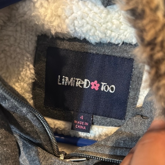 Limited Too Gray Puffer Coat with Quilted Design - Picture 6 of 7